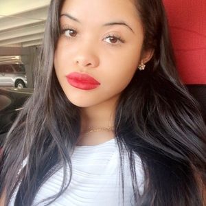 Meet your Posher, Zazel